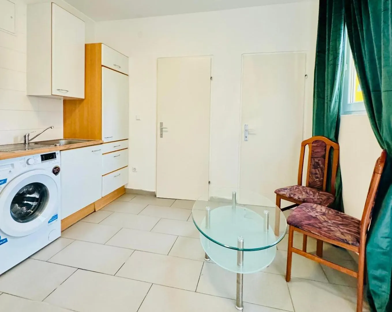 Chic 2Br Apt For 6 Person Direct City Access Vienna Apartment