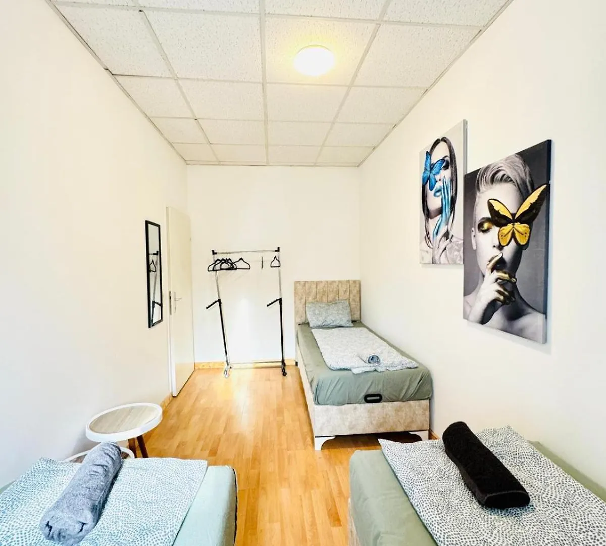 Chic 2Br Apt For 6 Person Direct City Access Vienna 0*,  Austria